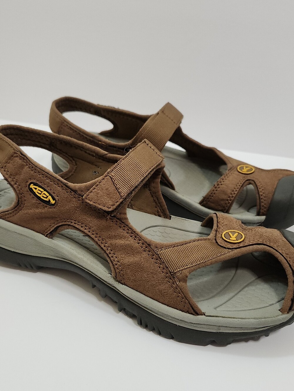 Keen Balboa Coffee Strappy Sandals Hiking Outdoor Toe Guard Womens Sz 8US/38.5EU